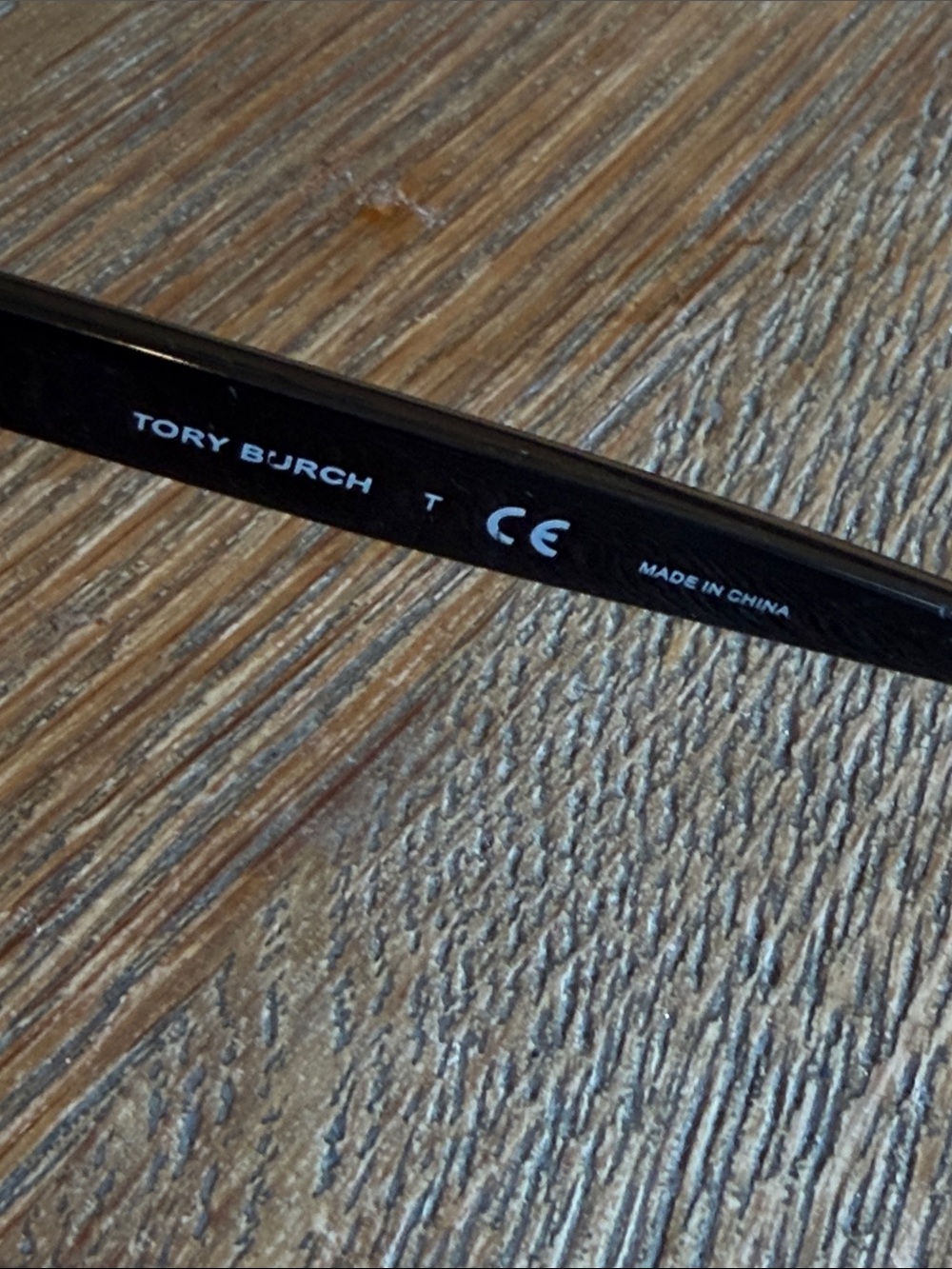 Tory Burch Oversized Black Women's Sunglasses - Picture 4 of 7